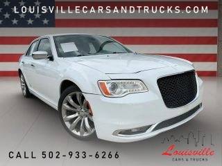 2019 Chrysler 300 Limited RWD photo