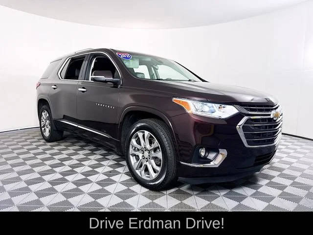 2021 Chevrolet Traverse Premier FWD photo