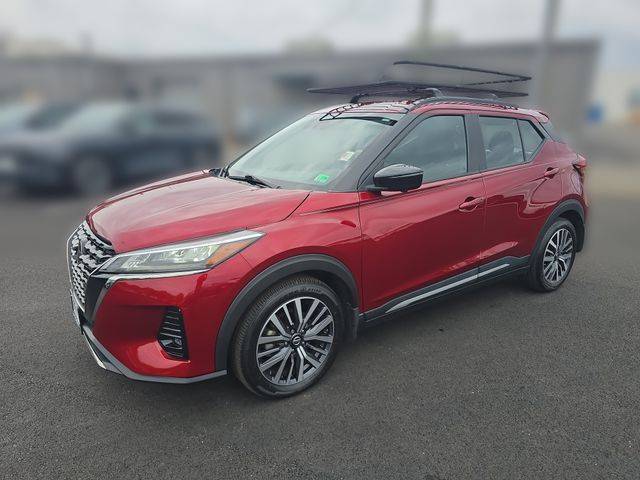 2021 Nissan Kicks SR FWD photo