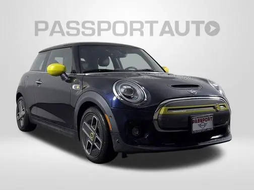 2021 MINI Hardtop 2 Door Cooper SE FWD photo