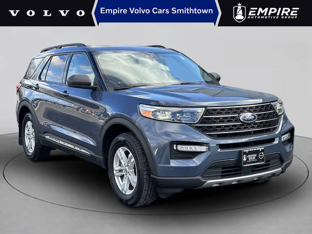 2021 Ford Explorer XLT 4WD photo