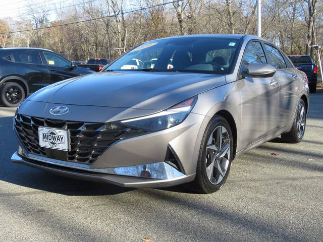 2021 Hyundai Elantra SEL FWD photo