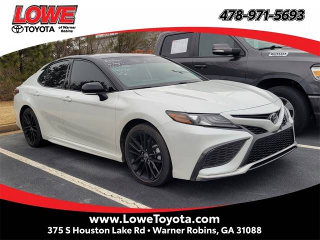 2021 Toyota Camry XSE FWD photo