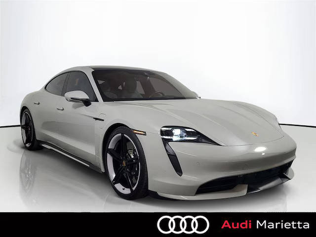 2021 Porsche Taycan Turbo AWD photo