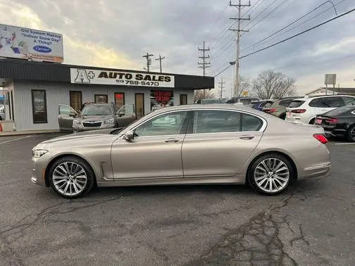 2021 BMW 7 Series 750i xDrive AWD photo