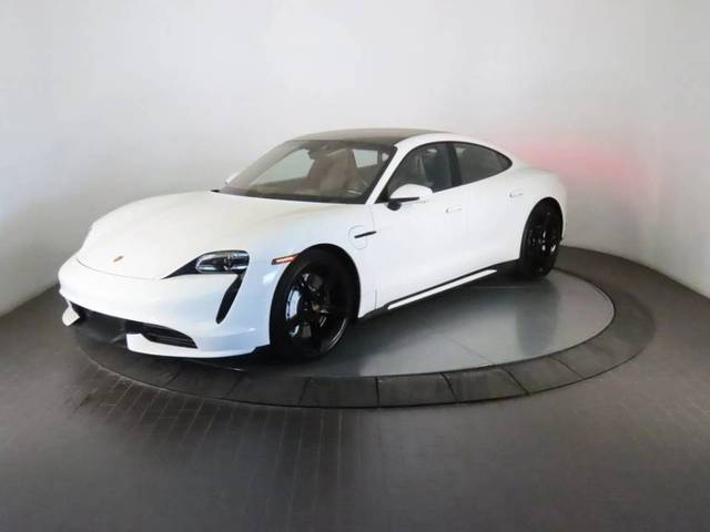 2021 Porsche Taycan Turbo AWD photo