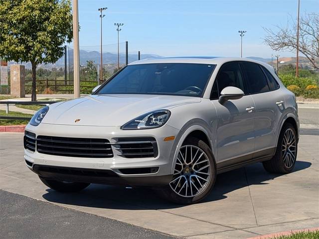 2021 Porsche Cayenne  AWD photo