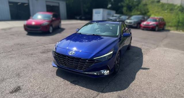 2021 Hyundai Elantra Limited FWD photo