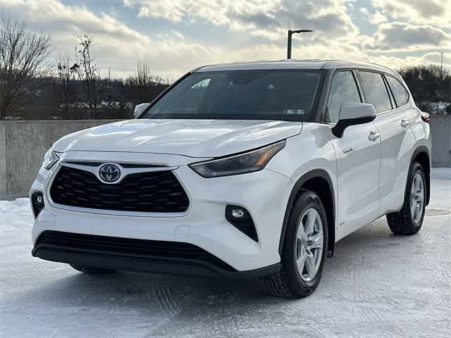 2021 Toyota Highlander Hybrid LE AWD photo
