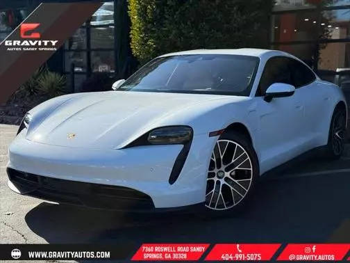 2021 Porsche Taycan  RWD photo