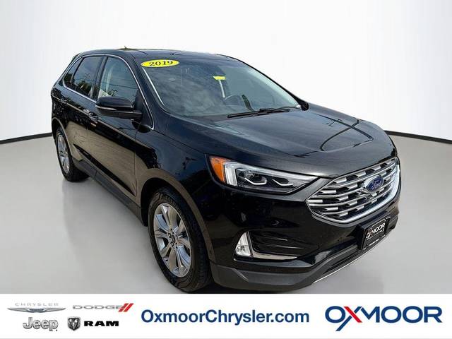 2019 Ford Edge Titanium AWD photo