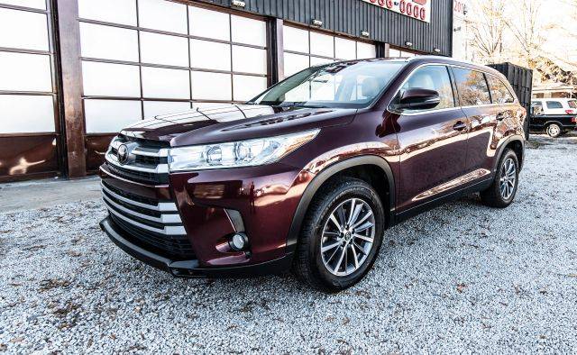 2019 Toyota Highlander XLE FWD photo