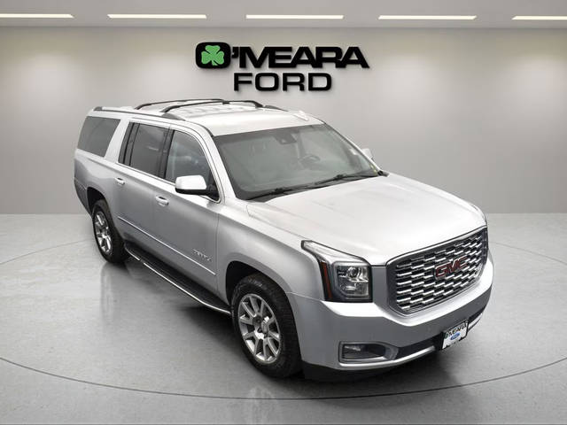 2020 GMC Yukon XL Denali 4WD photo