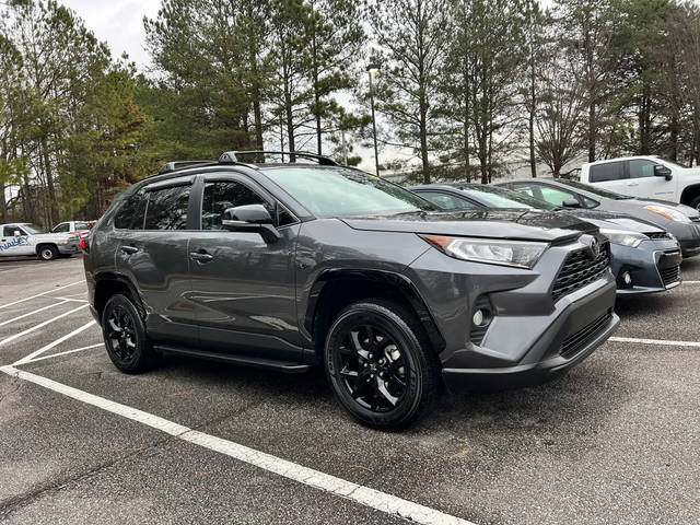 2021 Toyota RAV4 XLE FWD photo