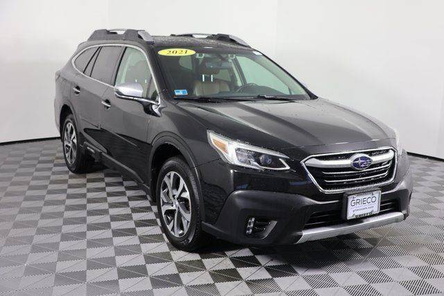 2021 Subaru Outback Touring AWD photo