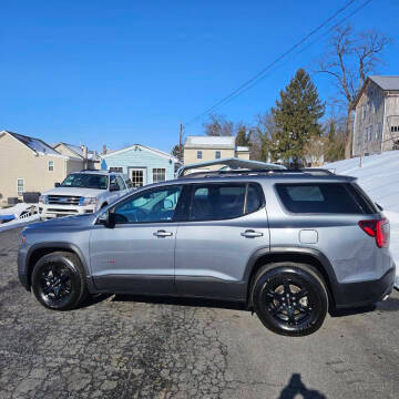 2021 GMC Acadia AT4 AWD photo
