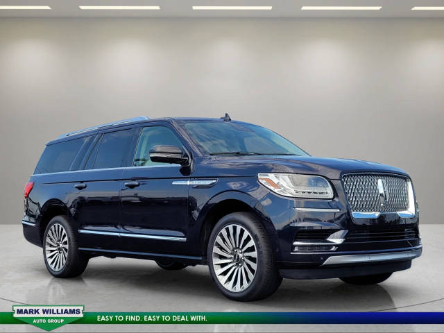 2021 Lincoln Navigator L Reserve 4WD photo