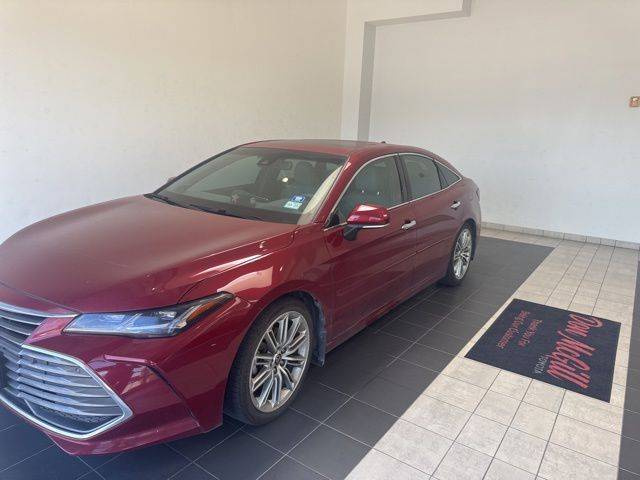 2021 Toyota Avalon Limited FWD photo