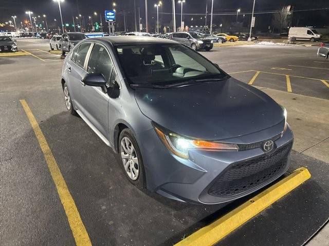 2020 Toyota Corolla LE FWD photo