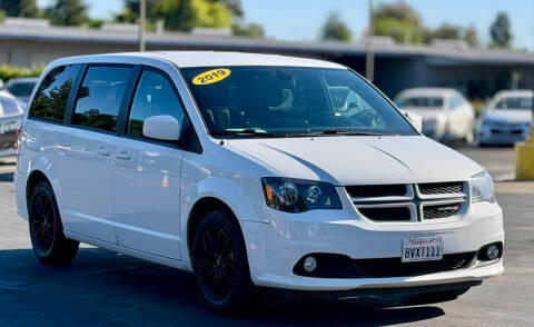 2019 Dodge Grand Caravan GT FWD photo