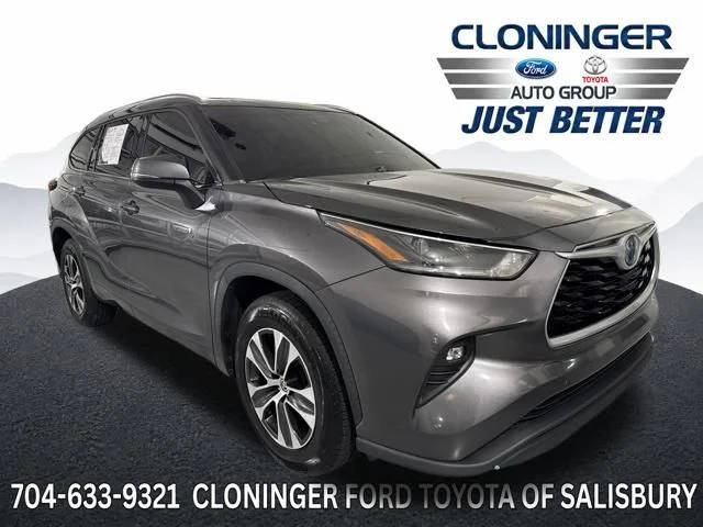 2021 Toyota Highlander Hybrid XLE FWD photo
