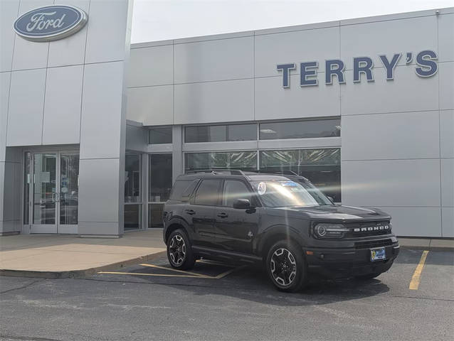 2021 Ford Bronco Sport Outer Banks 4WD photo