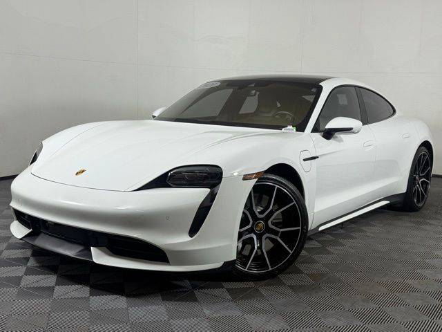 2021 Porsche Taycan Turbo AWD photo
