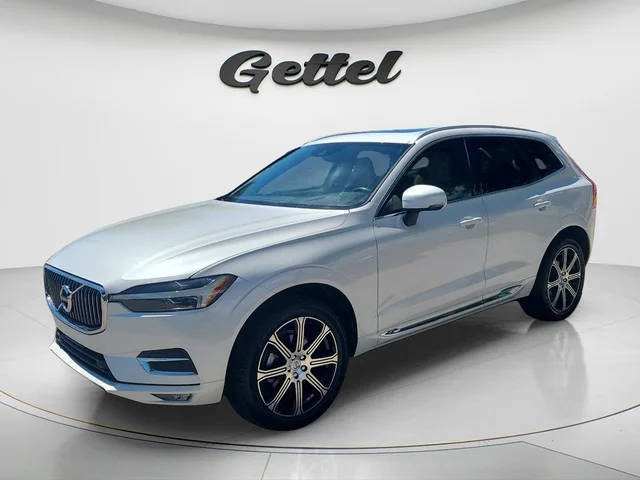2021 Volvo XC60 Inscription AWD photo