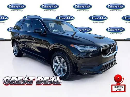 2021 Volvo XC90 Momentum FWD photo