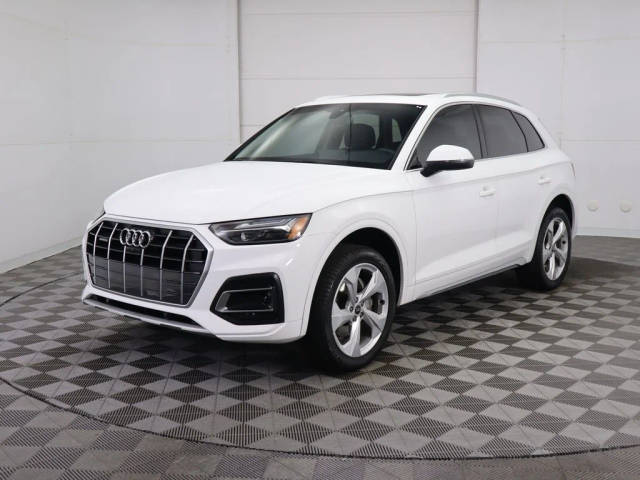 2021 Audi Q5 Premium Plus AWD photo