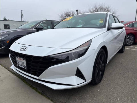 2021 Hyundai Elantra SEL FWD photo