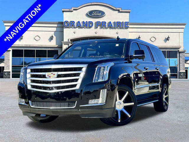 2019 Cadillac Escalade ESV Luxury 4WD photo