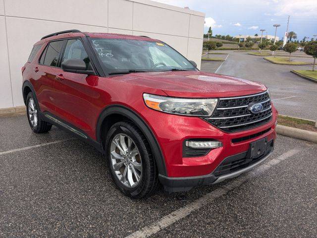 2021 Ford Explorer XLT 4WD photo