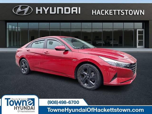 2021 Hyundai Elantra SEL FWD photo
