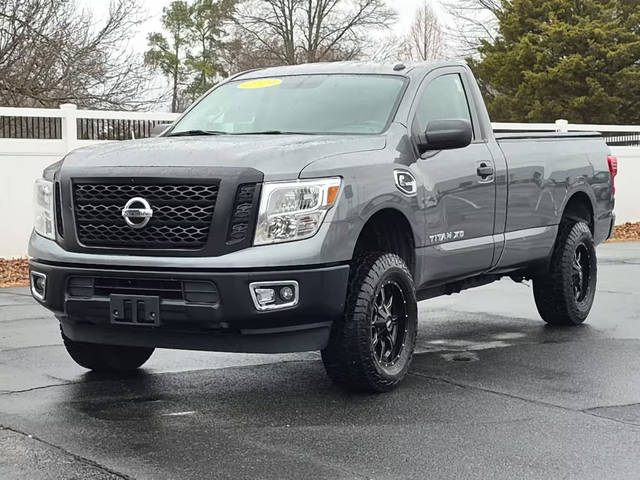 2019 Nissan Titan XD S RWD photo
