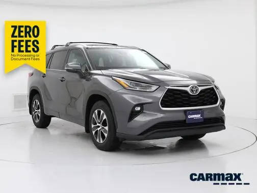 2021 Toyota Highlander XLE AWD photo