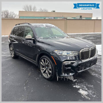 2021 BMW X7 M50i AWD photo