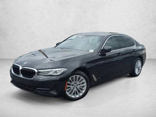2021 BMW 5 Series 530e RWD photo