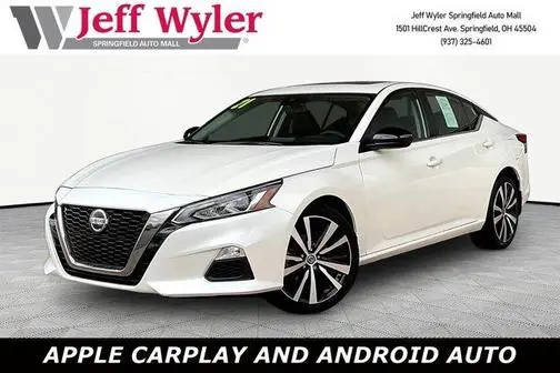 2021 Nissan Altima 2.5 SR AWD photo