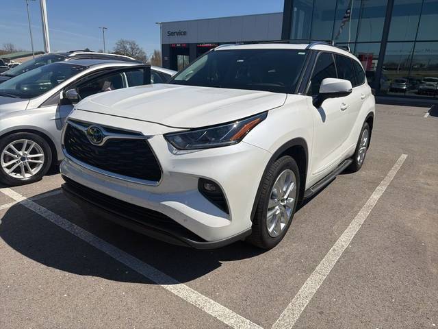 2021 Toyota Highlander Limited FWD photo