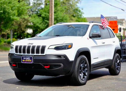 2021 Jeep Cherokee Trailhawk 4WD photo