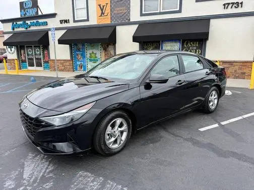 2021 Hyundai Elantra SE FWD photo