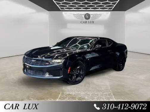 2021 Chevrolet Camaro 1LT RWD photo