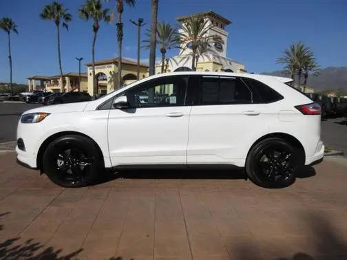 2020 Ford Edge ST AWD photo