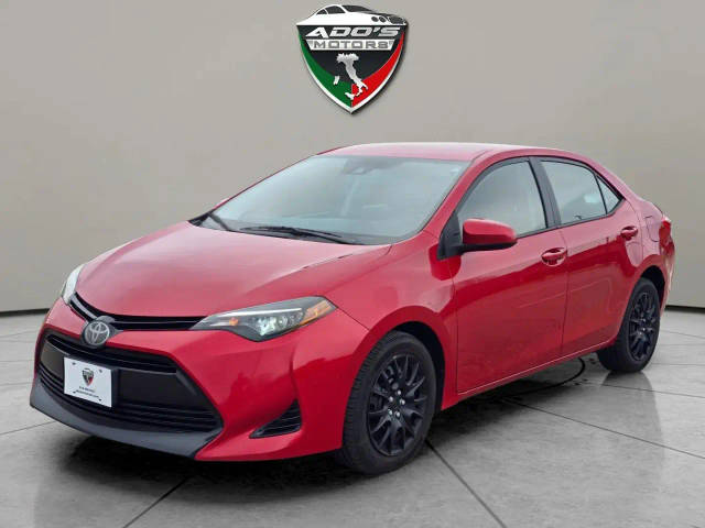 2018 Toyota Corolla LE FWD photo