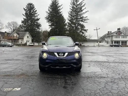 2015 Nissan Juke SV AWD photo
