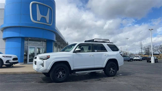 2021 Toyota 4Runner Trail Special Edition 4WD photo