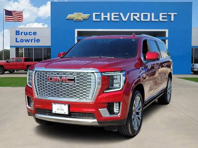 2021 GMC Yukon XL Denali 4WD photo