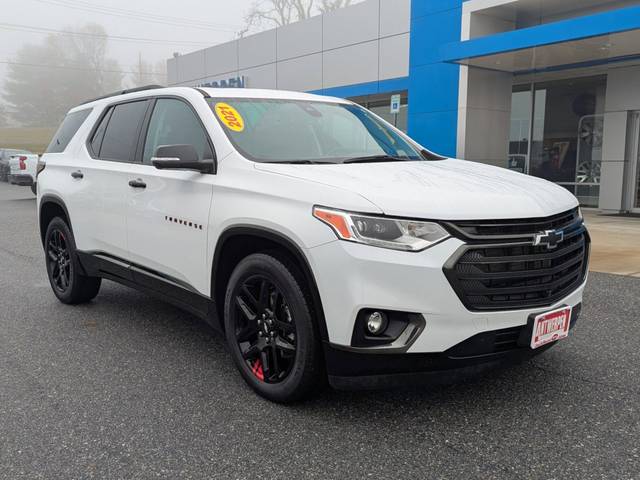 2021 Chevrolet Traverse Premier AWD photo