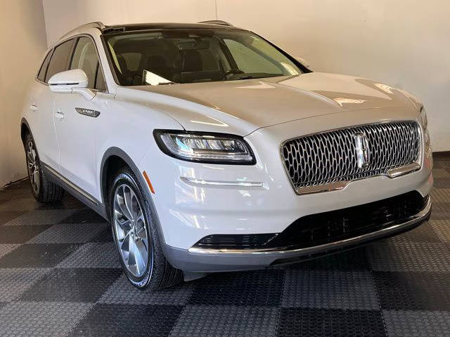 2021 Lincoln Nautilus Reserve AWD photo